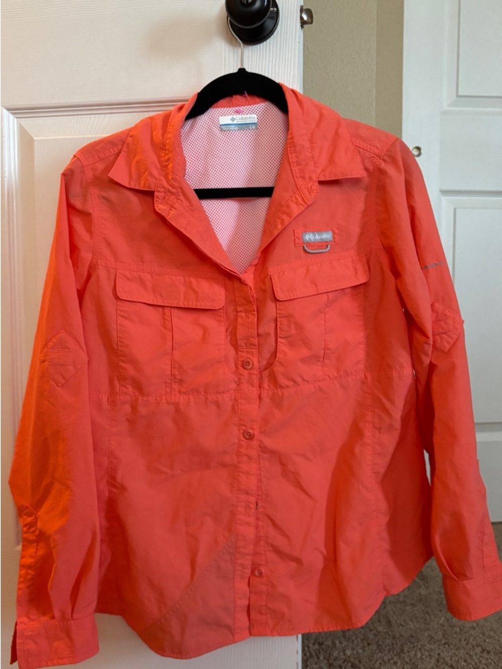 Columbia Women's Coral and Pink Lightweight Outdoor Shirt